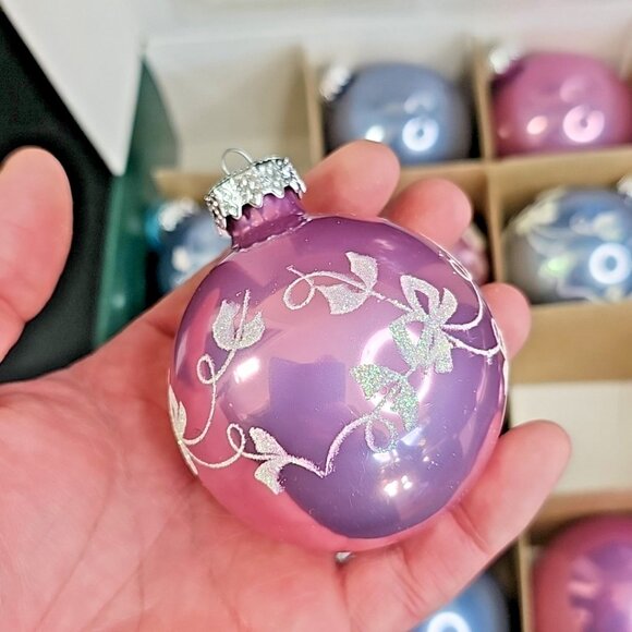 Pink Gray Round 14pcs Christmas Ornaments Baubles Glass Canada 2001 Vintage - Picture 3 of 11